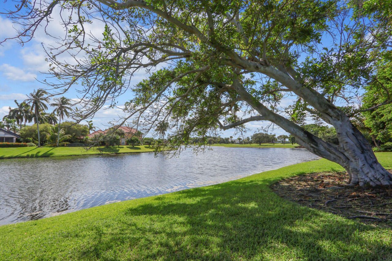 3146 N Miro Drive N, Palm Beach Gardens, FL 33410 Photo
