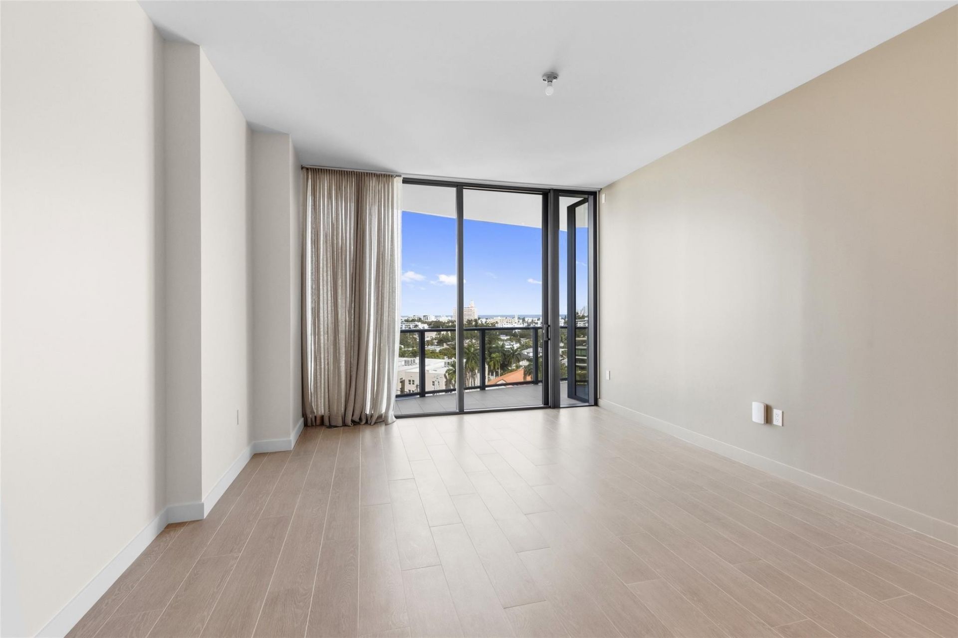 500 Alton Rd, Unit 1006, Miami Beach, FL 33139 Photo