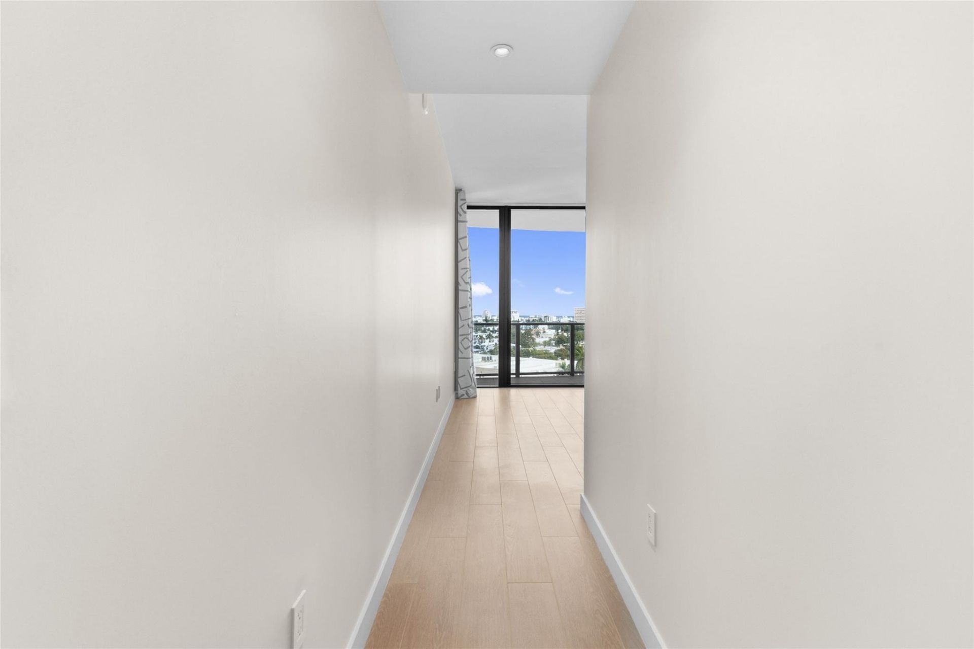 500 Alton Rd, Unit 1006, Miami Beach, FL 33139 Photo