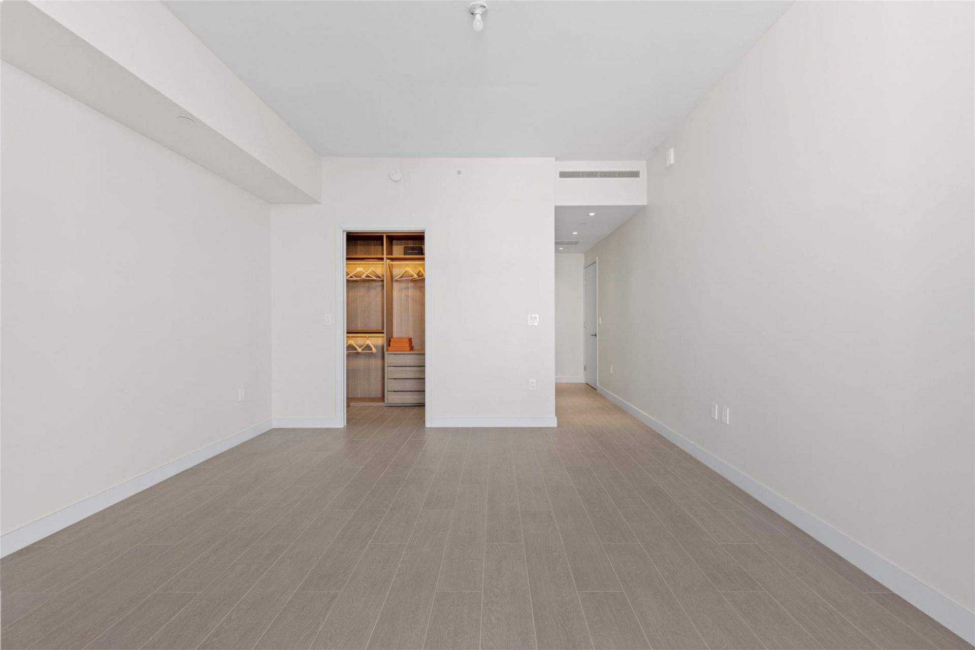 500 Alton Rd, Unit 1006, Miami Beach, FL 33139 Photo