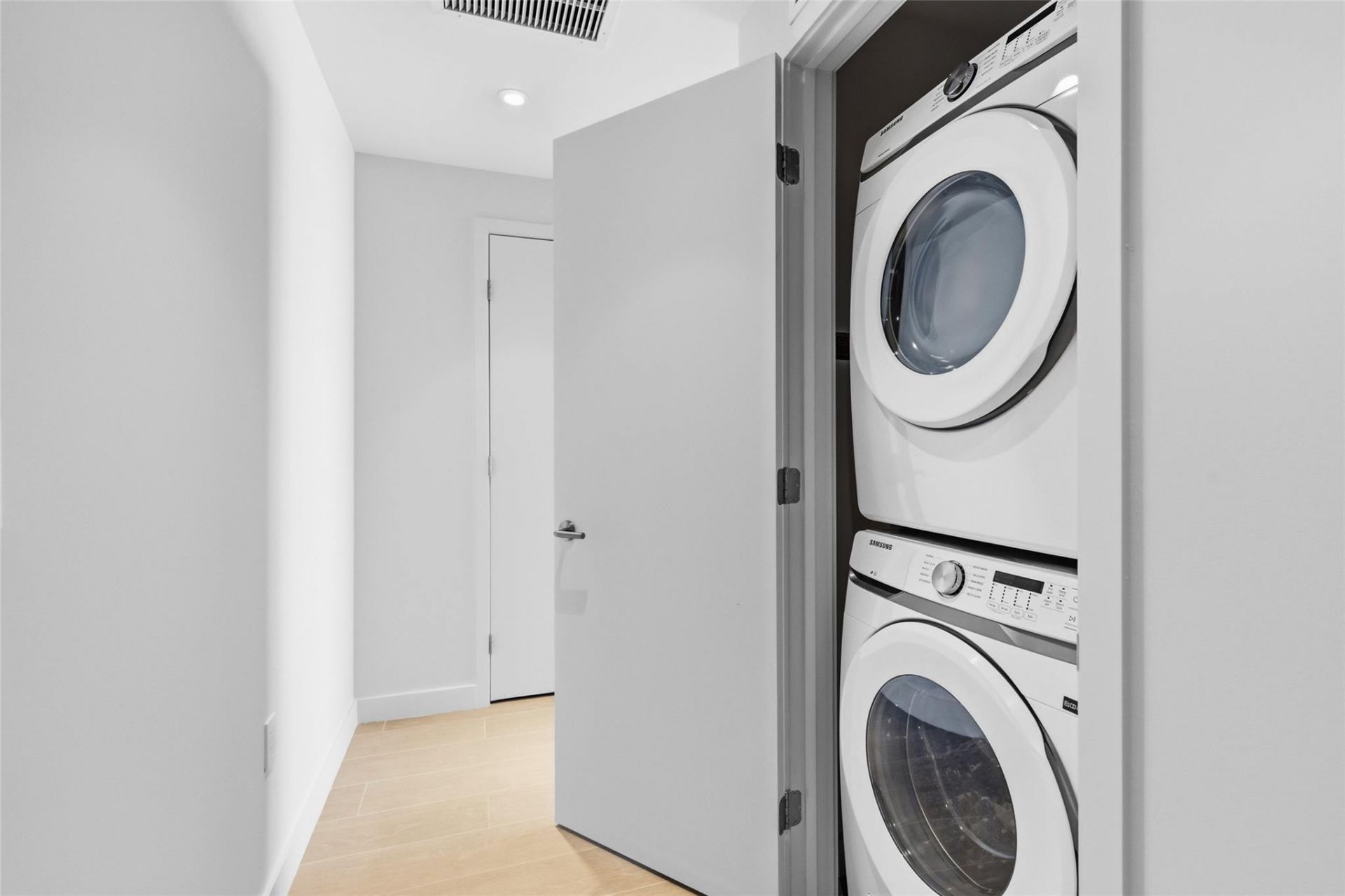 500 Alton Rd, Unit 1006, Miami Beach, FL 33139 Photo