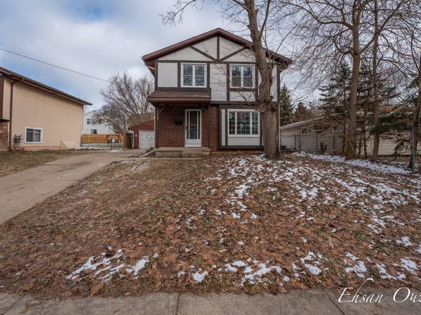 1073 Sweet Street NE, Grand Rapids, MI 49505