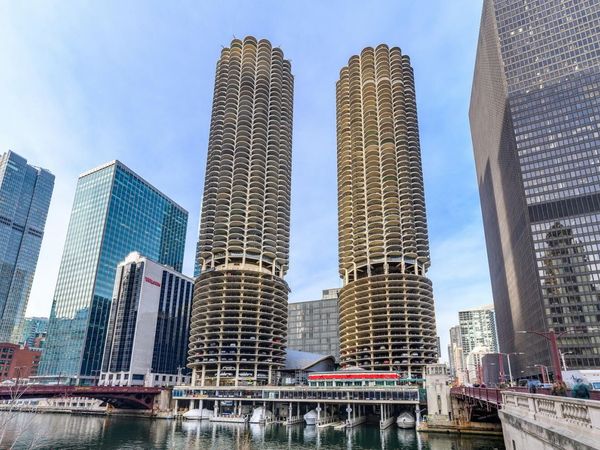 300 N STATE Street, Unit 4407, Chicago, IL 60654