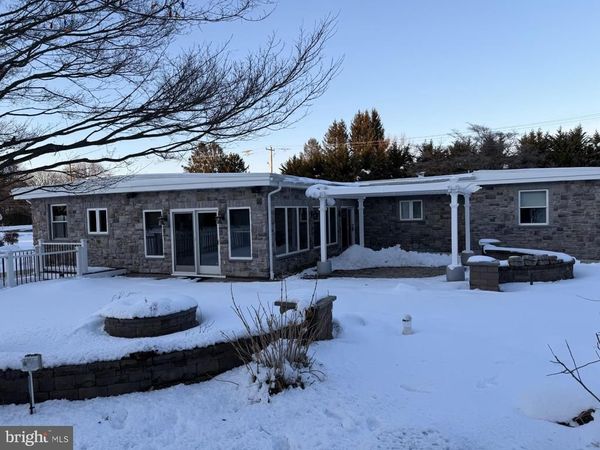 352 CONCORD ROAD, GLEN MILLS, PA 19342