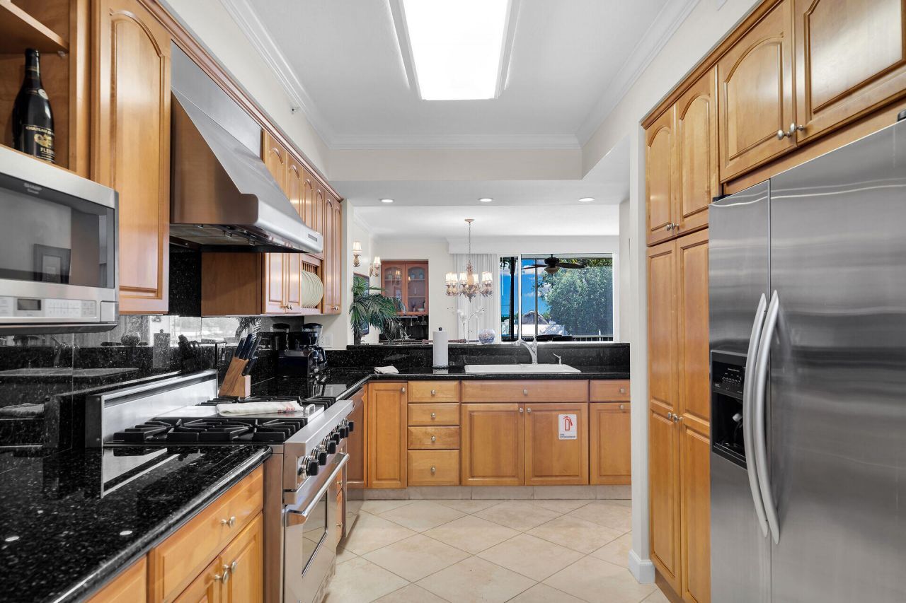 101 Gulfview Drive, Unit 116D &, Islamorada, FL 33036 Photo