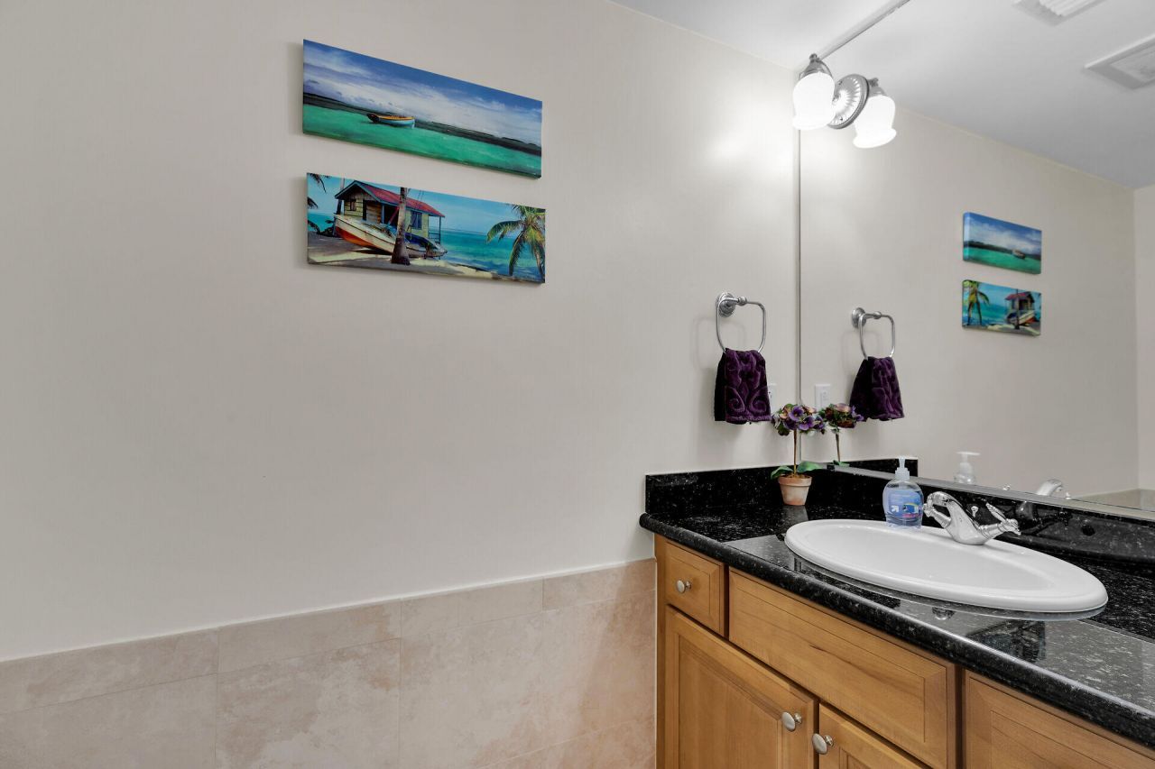 101 Gulfview Drive, Unit 116D &, Islamorada, FL 33036 Photo