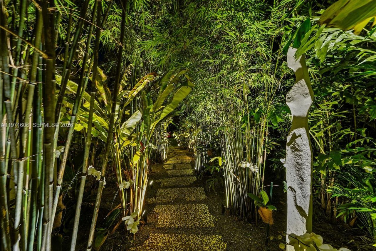 500 NE 96th St , Miami Shores, FL 33138 Photo