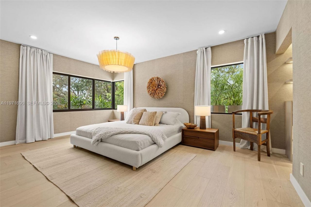 500 NE 96th St , Miami Shores, FL 33138 Photo