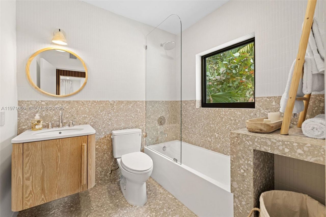 500 NE 96th St , Miami Shores, FL 33138 Photo