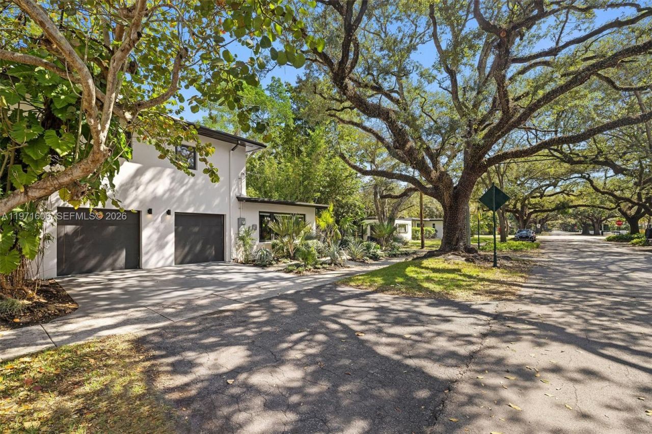 500 NE 96th St, Miami Shores, FL 33138 Photo