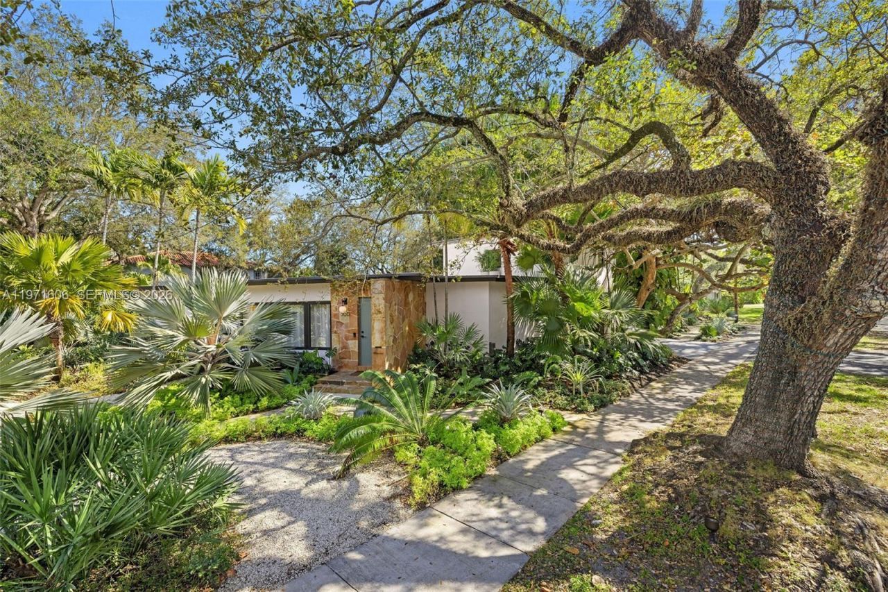 500 NE 96th St , Miami Shores, FL 33138 Photo