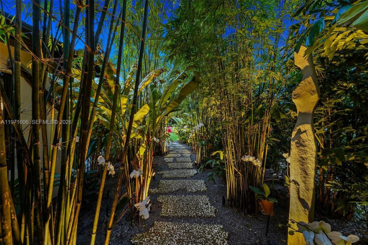 500 NE 96th St , Miami Shores, FL 33138 Photo