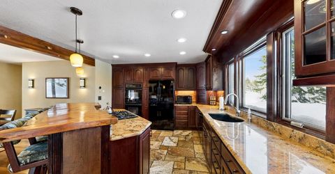 2361 Tolteca Court, South Lake Tahoe, CA 96150 Photo