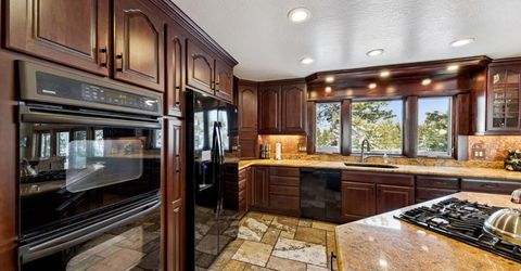 2361 Tolteca Court, South Lake Tahoe, CA 96150 Photo