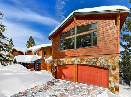 2361 Tolteca Court, South Lake Tahoe, CA 96150 Photo