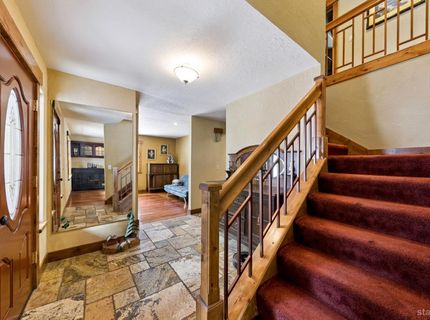 2361 Tolteca Court, South Lake Tahoe, CA 96150 Photo