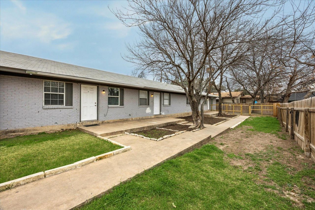 8212 Sam Rayburn Dr, Unit 1, Austin, TX 78753 Main Photo