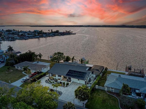 5207 BAY STATE ROAD, PALMETTO, FL 34221