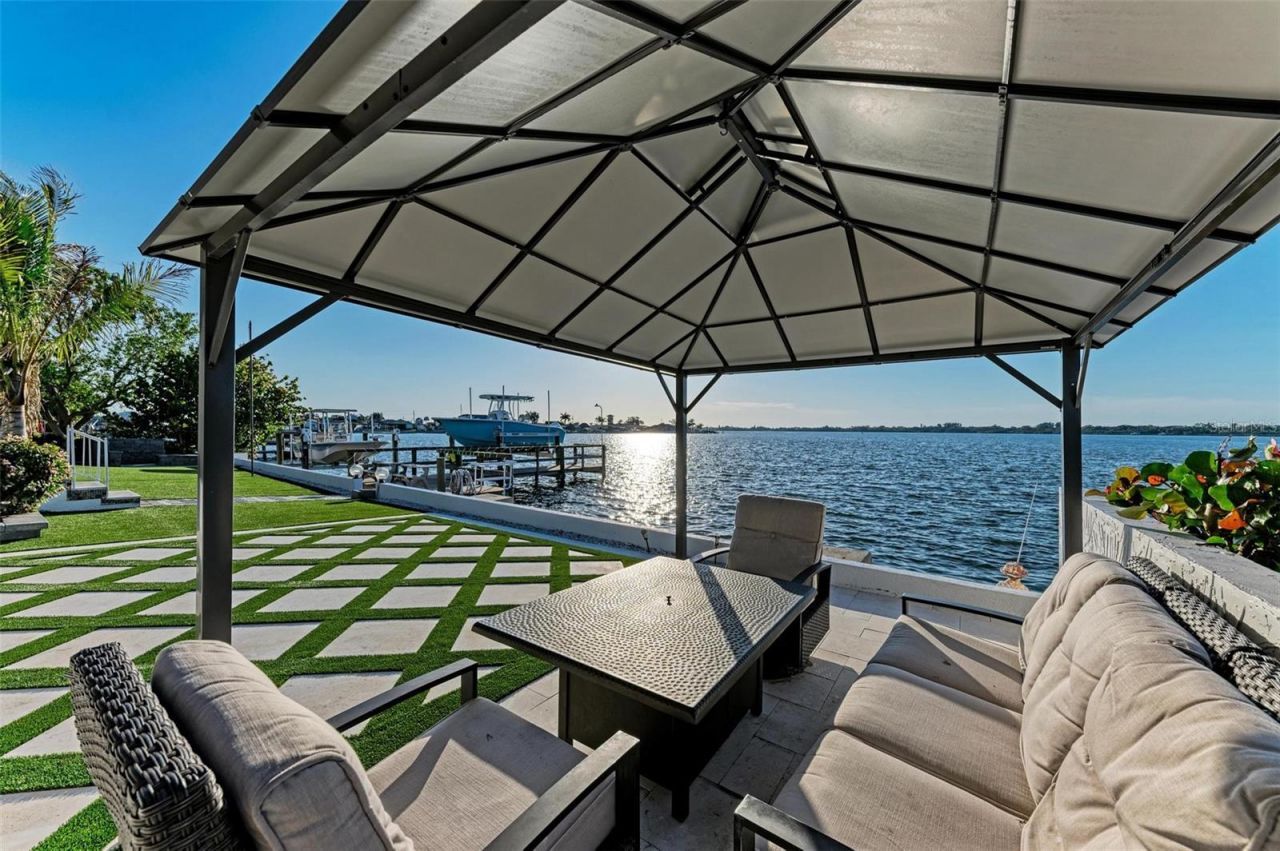 5207 Bay State Road, Palmetto, FL 34221 Photo