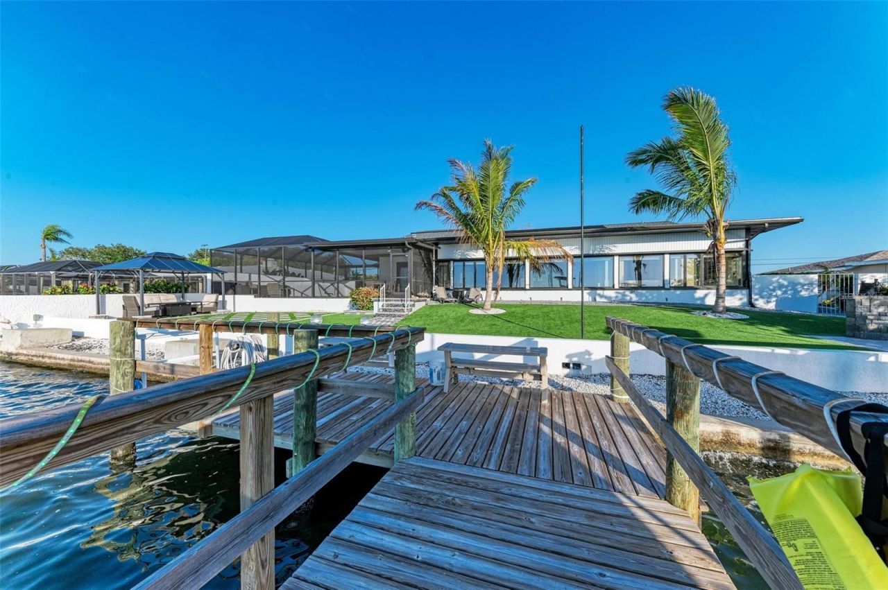 5207 Bay State Road, Palmetto, FL 34221 Photo