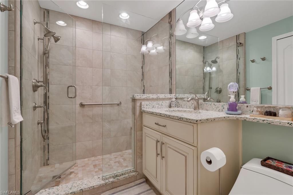 9281 Spring Run Blvd , Unit 2607, Estero, FL 34135 Photo