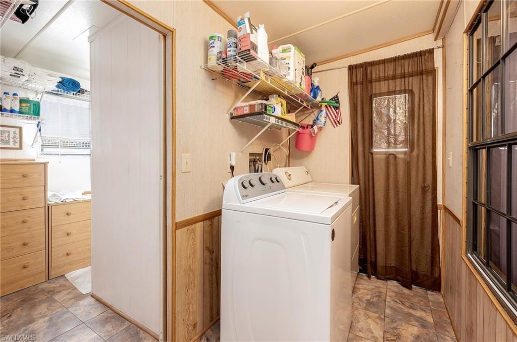 121 Caravan Cir, North Fort Myers, FL 33903 Photo