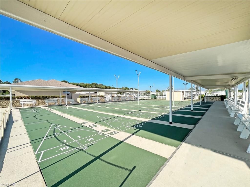 121 Caravan Cir, North Fort Myers, FL 33903 Photo