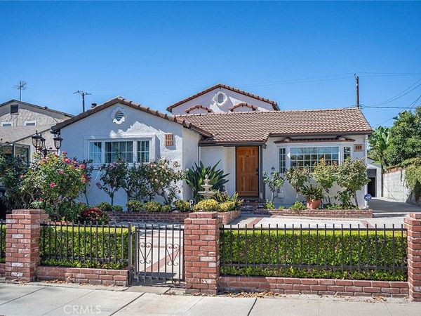 409 N Avon, Burbank, CA 91505