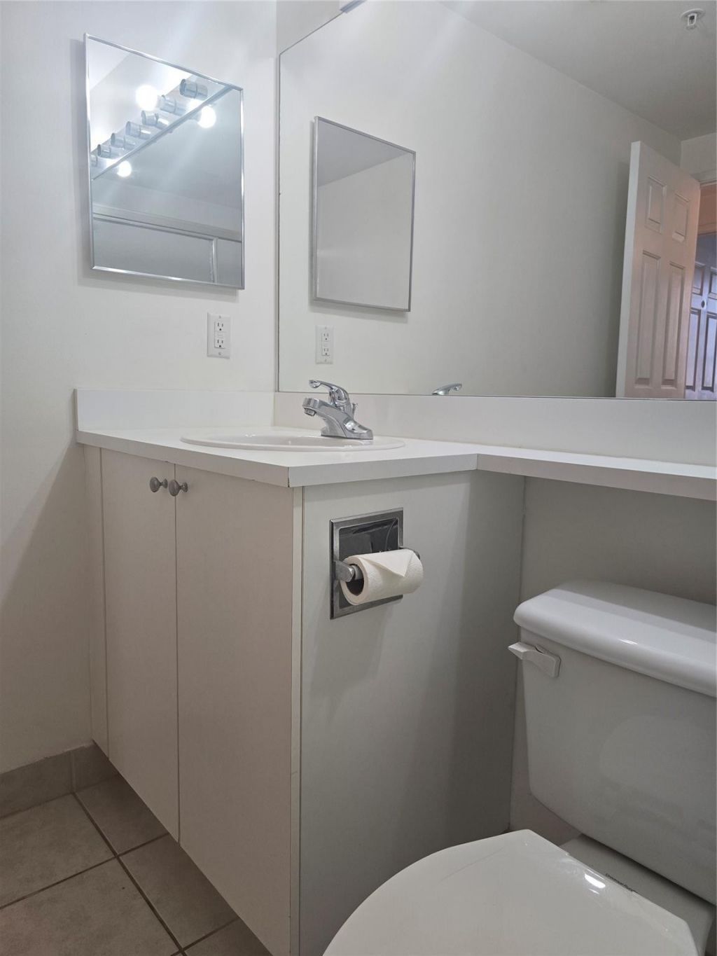 7970 N Nob Hill Road, Unit 205, Tamarac, FL 33321 Photo