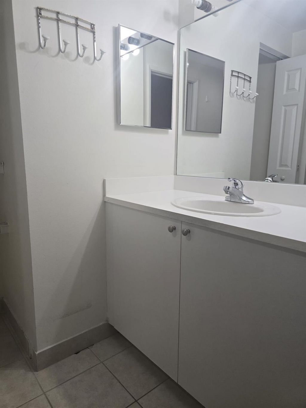 7970 N Nob Hill Road, Unit 205, Tamarac, FL 33321 Photo