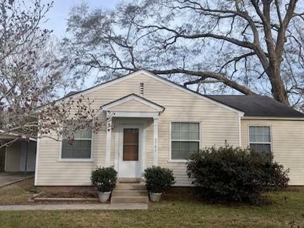 1701 Eastwood Road, Natchez, MS 39120