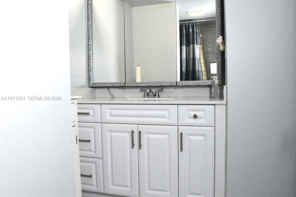 1300 Saint Charles Pl , Unit 617, Pembroke Pines, FL 33026 Photo