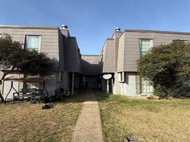 3629 Rickshaw Drive, Unit 3633, Dallas, TX 75229