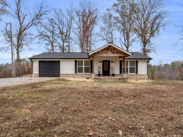 50333 Jonesboro Road, Aberdeen, MS 39730