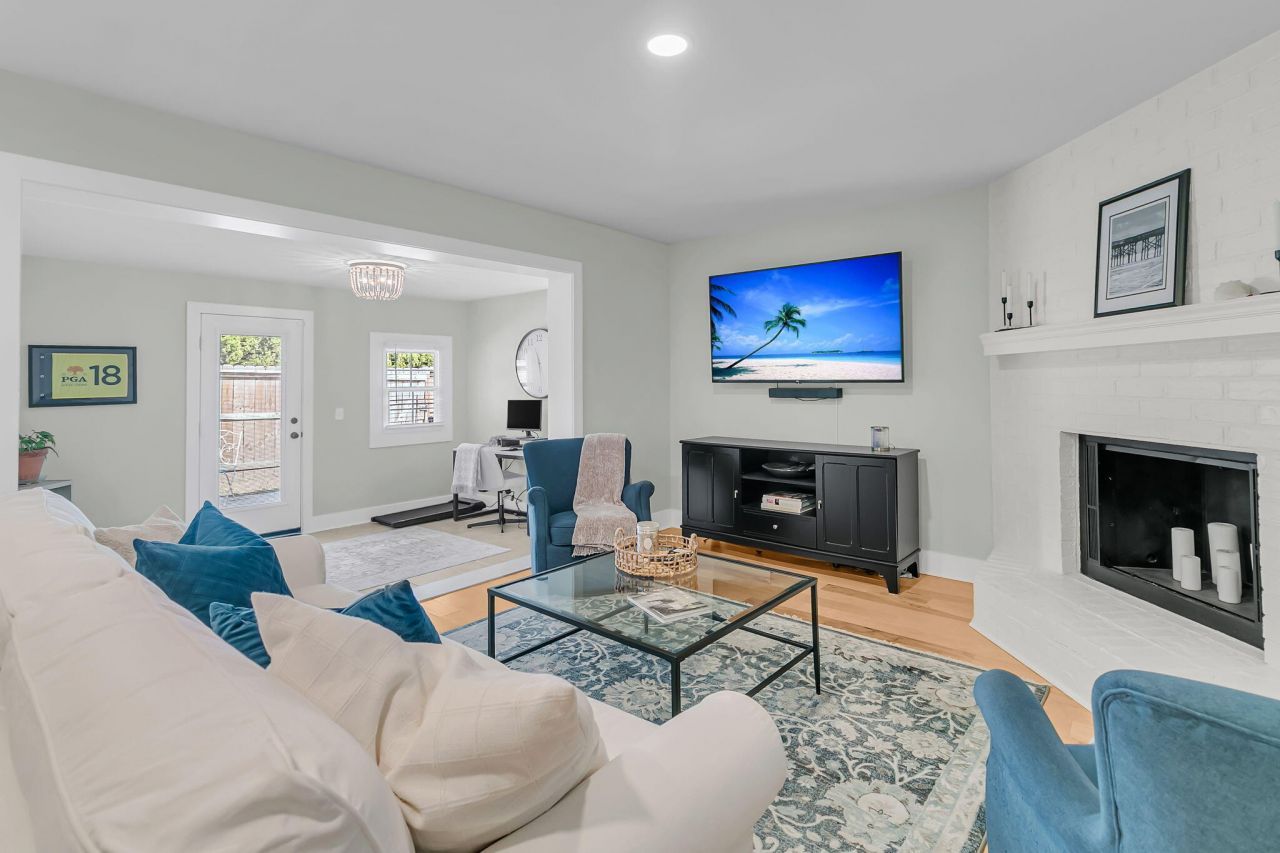 920 Beresford Court Photo 23