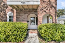 920 Beresford Court photo 4