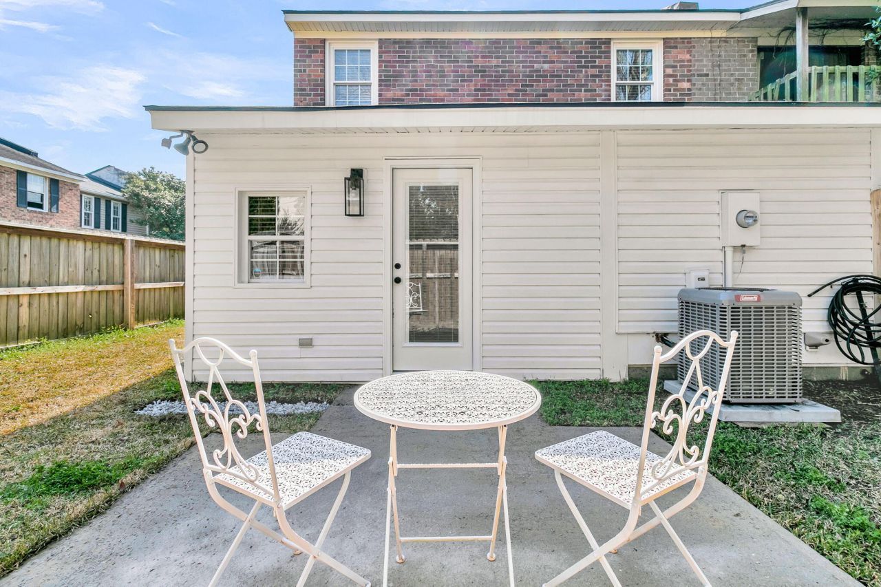 920 Beresford Court Photo 9