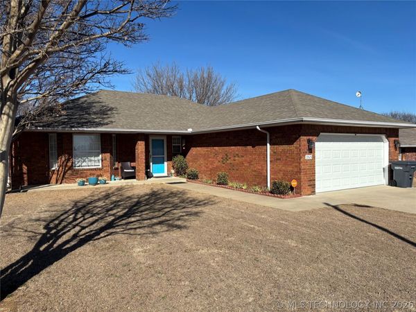 2513 Westwood Court, Ardmore, OK 73401