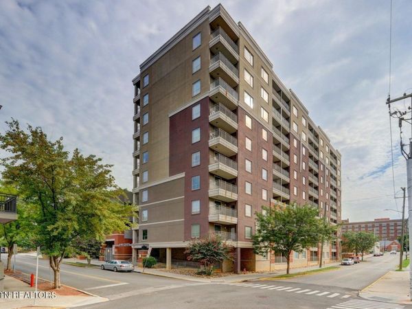 1735 Lake Ave, Knoxville, TN 37916