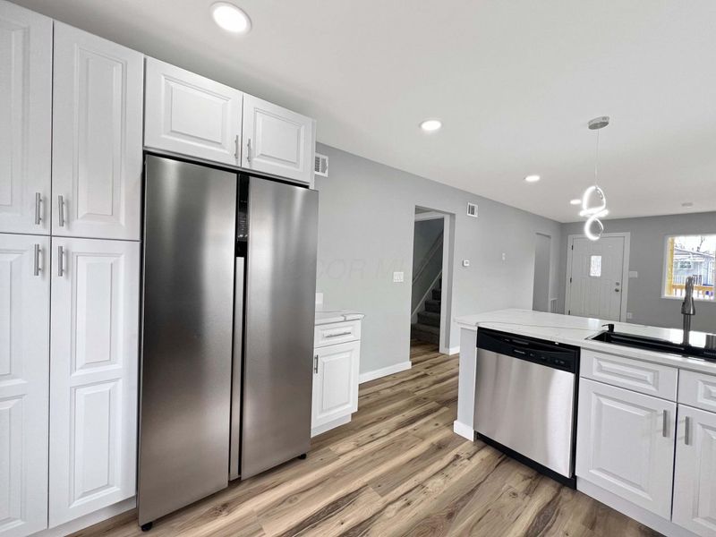 2897 Grasmere Avenue, Columbus, OH 43224 Photo 10