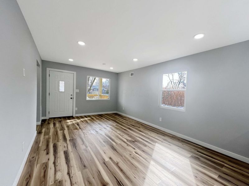 2897 Grasmere Avenue, Columbus, OH 43224 Photo 3