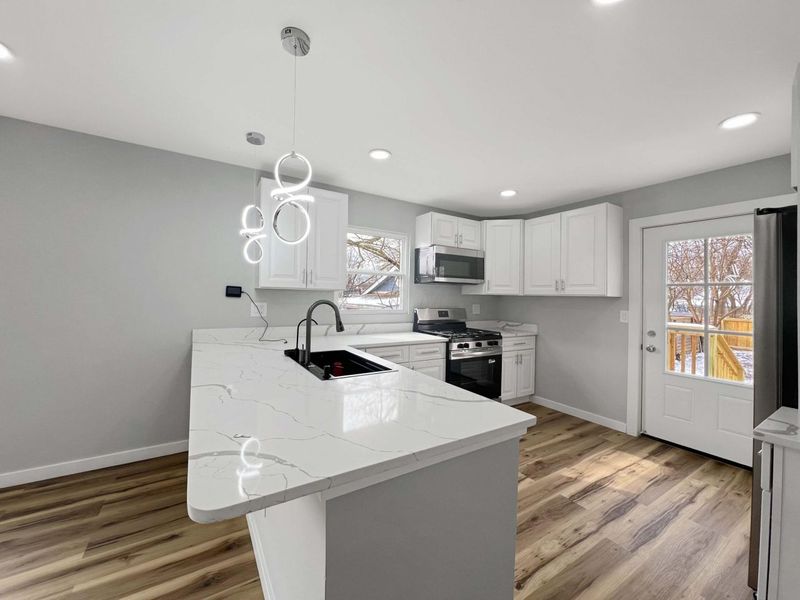 2897 Grasmere Avenue, Columbus, OH 43224 Photo 6