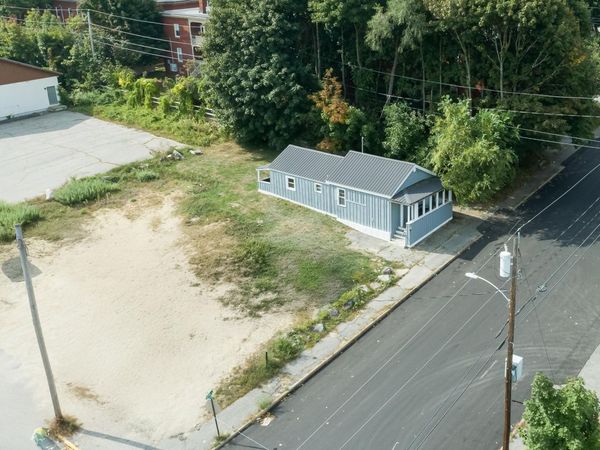 49 Oxford Avenue, Rumford, ME 04276