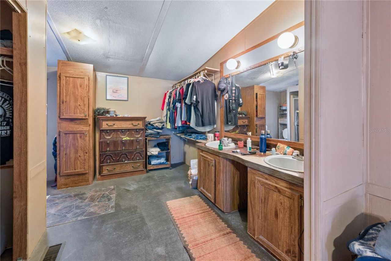 383 NE 355th Avenue, Old Town, FL 32680 Photo