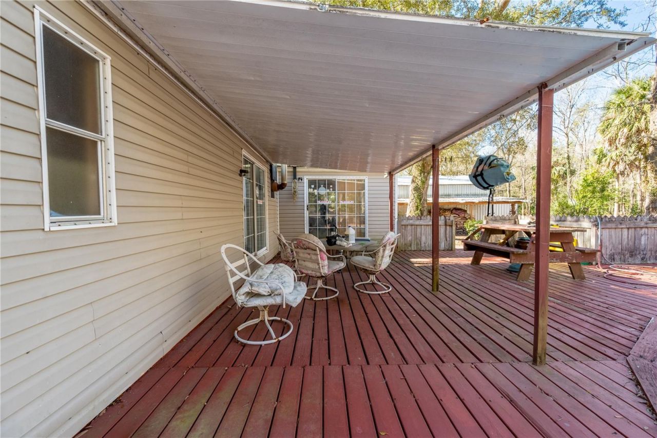 383 NE 355th Avenue, Old Town, FL 32680 Photo