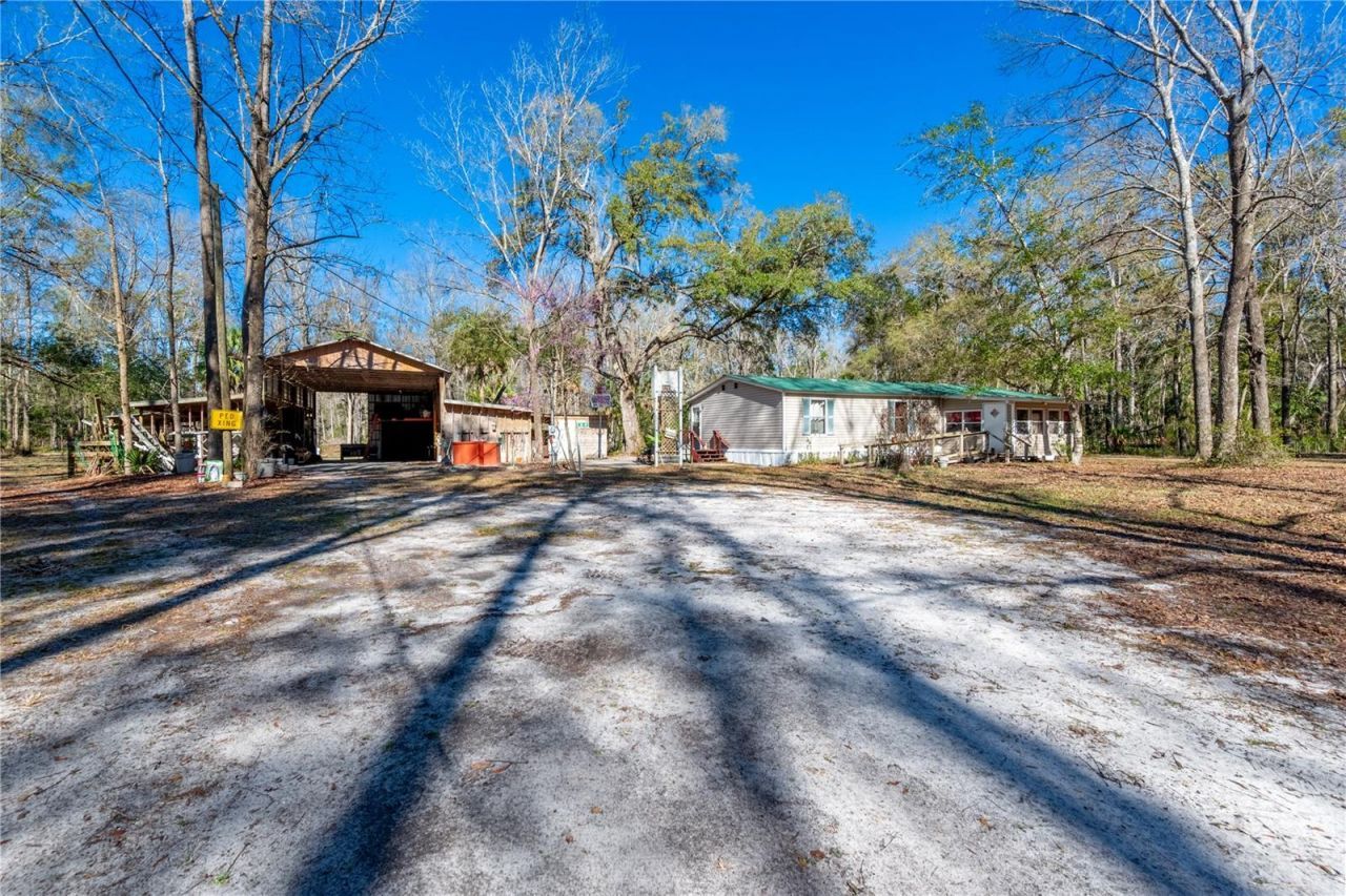 383 NE 355th Avenue, Old Town, FL 32680 Photo