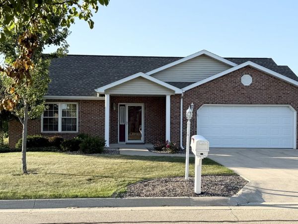 725 Independence Drive , Princeton, IL 61356