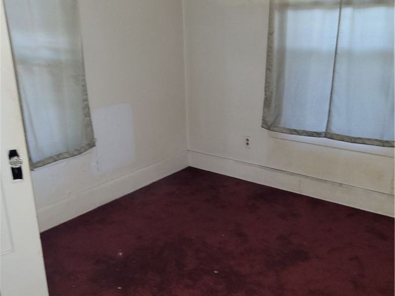 52 E Earle Avenue, Youngstown, OH 44507 Photo 6