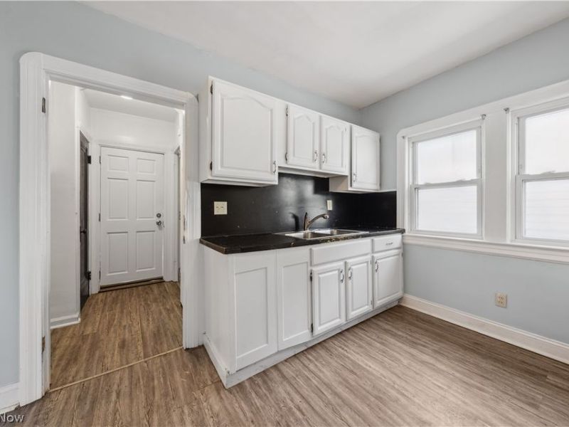 3740 E 151st Street, Unit UP, Cleveland, OH 44120 Photo 16