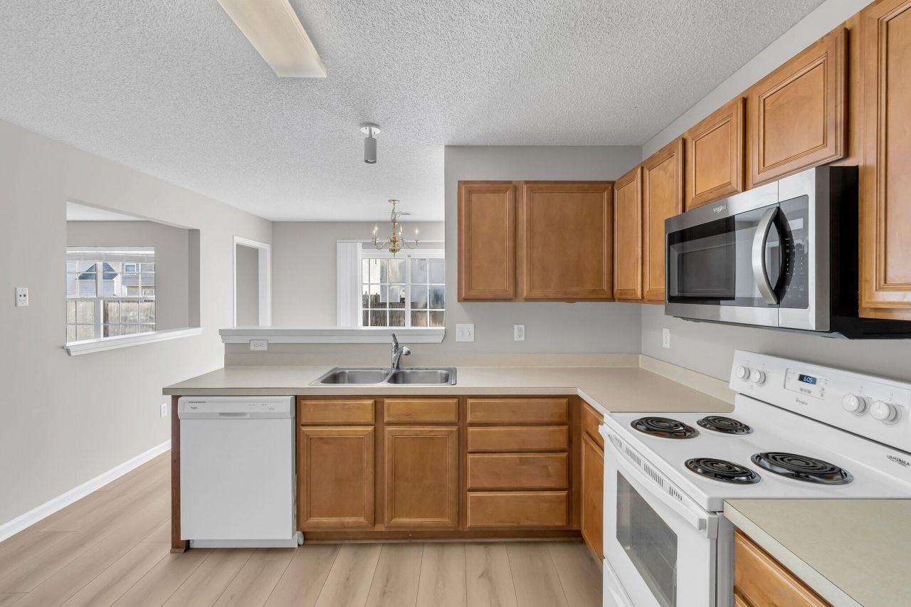 131 Patriot Lane Photo 6